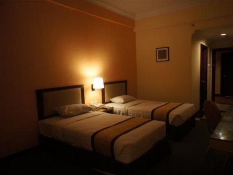 Tyng Garden Hotel SDK Extérieur photo