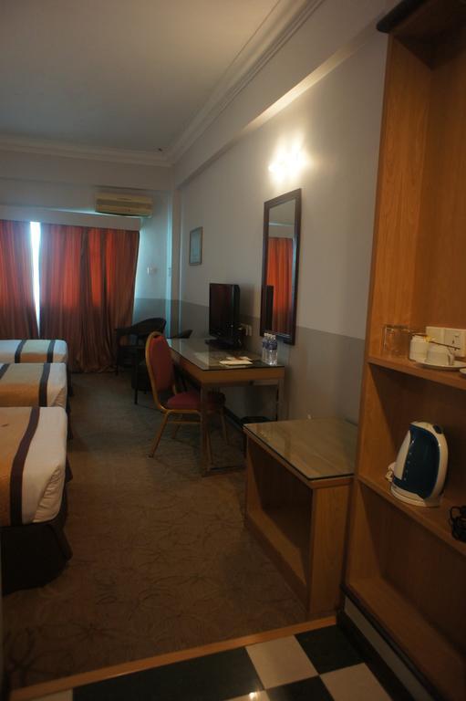 Tyng Garden Hotel SDK Extérieur photo