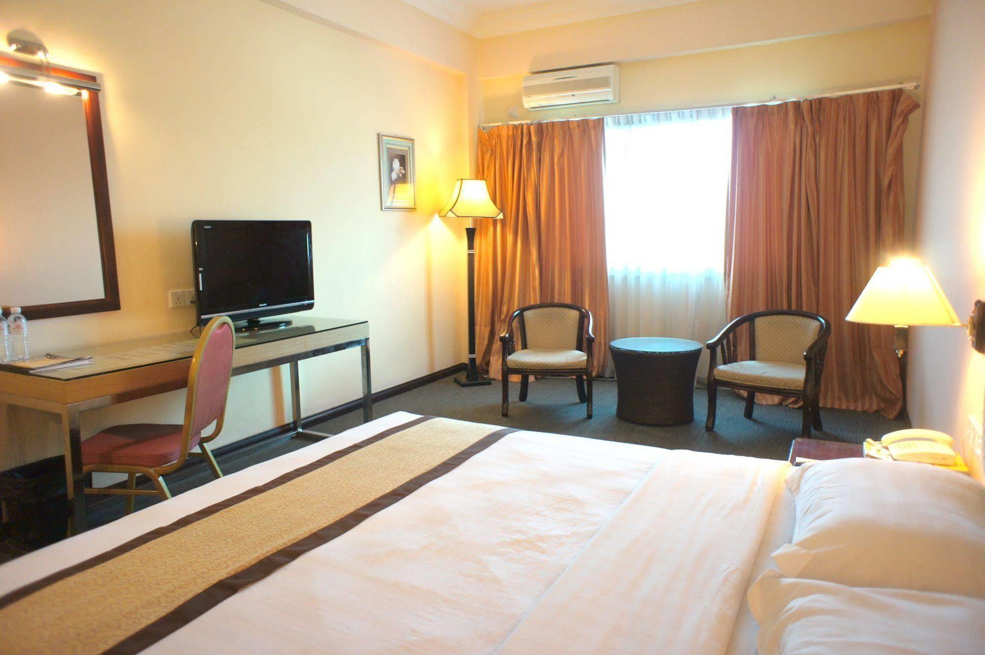 Tyng Garden Hotel SDK Extérieur photo