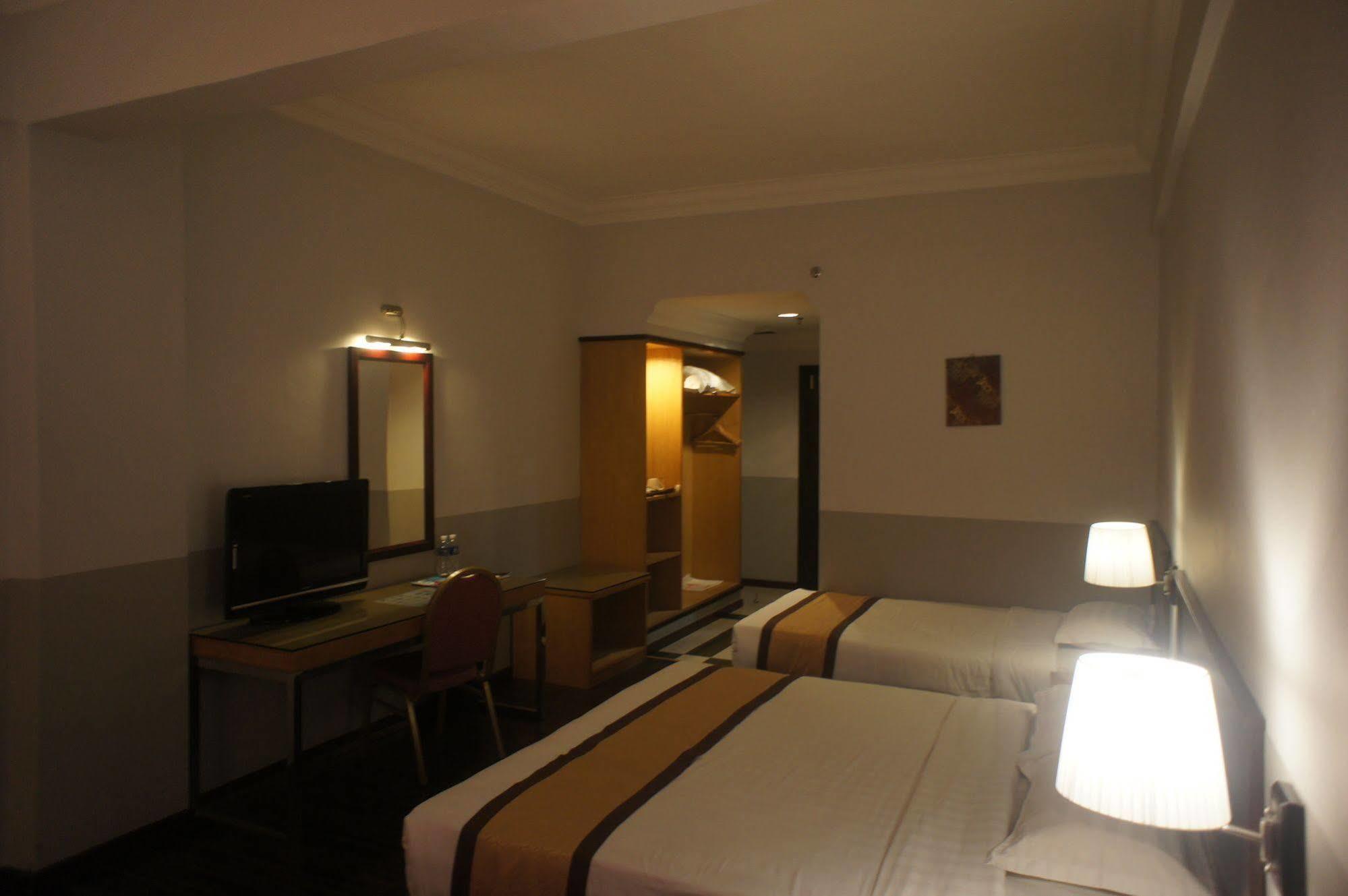 Tyng Garden Hotel SDK Extérieur photo