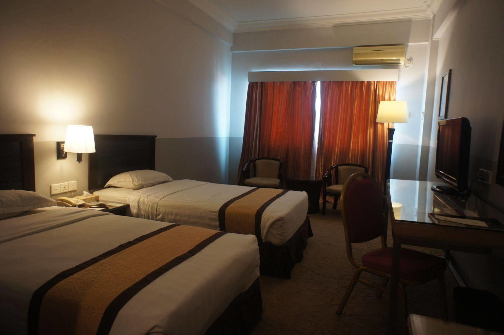Tyng Garden Hotel SDK Extérieur photo