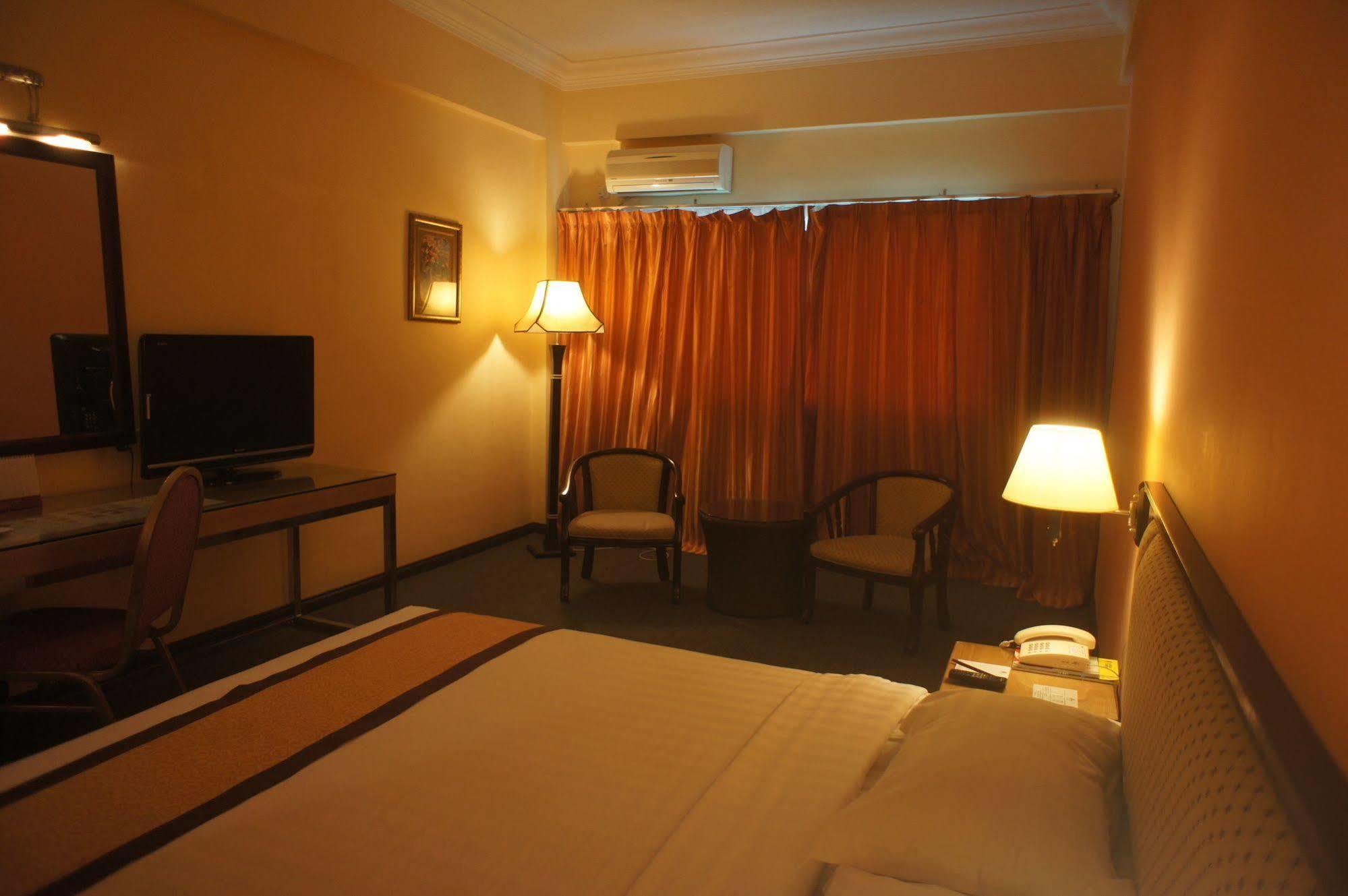 Tyng Garden Hotel SDK Extérieur photo